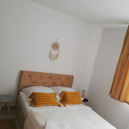 Apartament Raluca Topliţa Εξωτερικό φωτογραφία